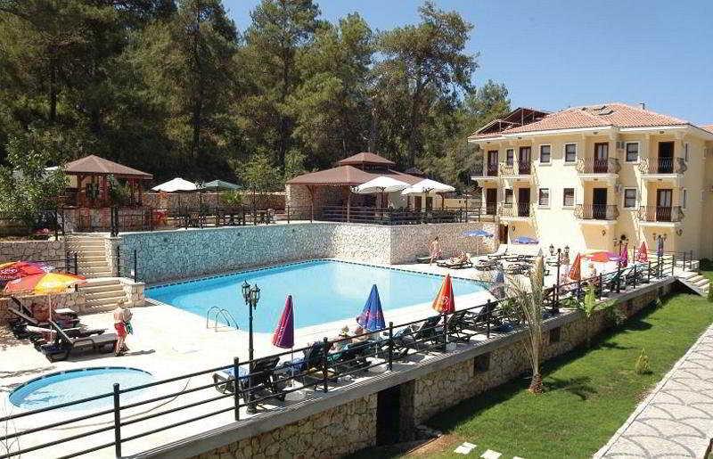 Grove Hotel Ολουντενίζ Εξωτερικό φωτογραφία