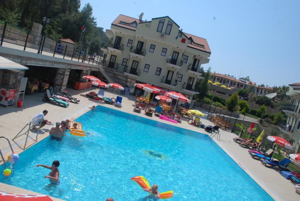 Grove Hotel Ολουντενίζ Εξωτερικό φωτογραφία