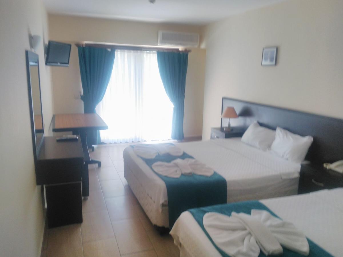 Grove Hotel Ολουντενίζ Εξωτερικό φωτογραφία